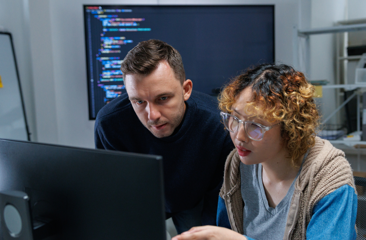Untitled (1200 x 788 px) (25) People working on a computer